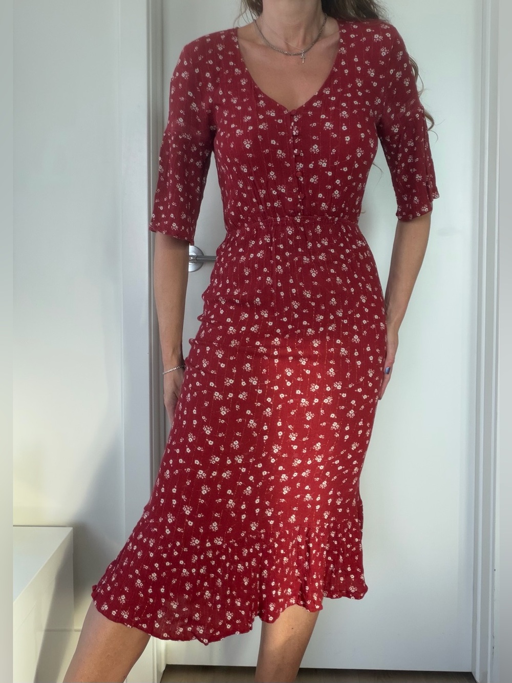 Pretty feminine midi soft fabric flattering dress